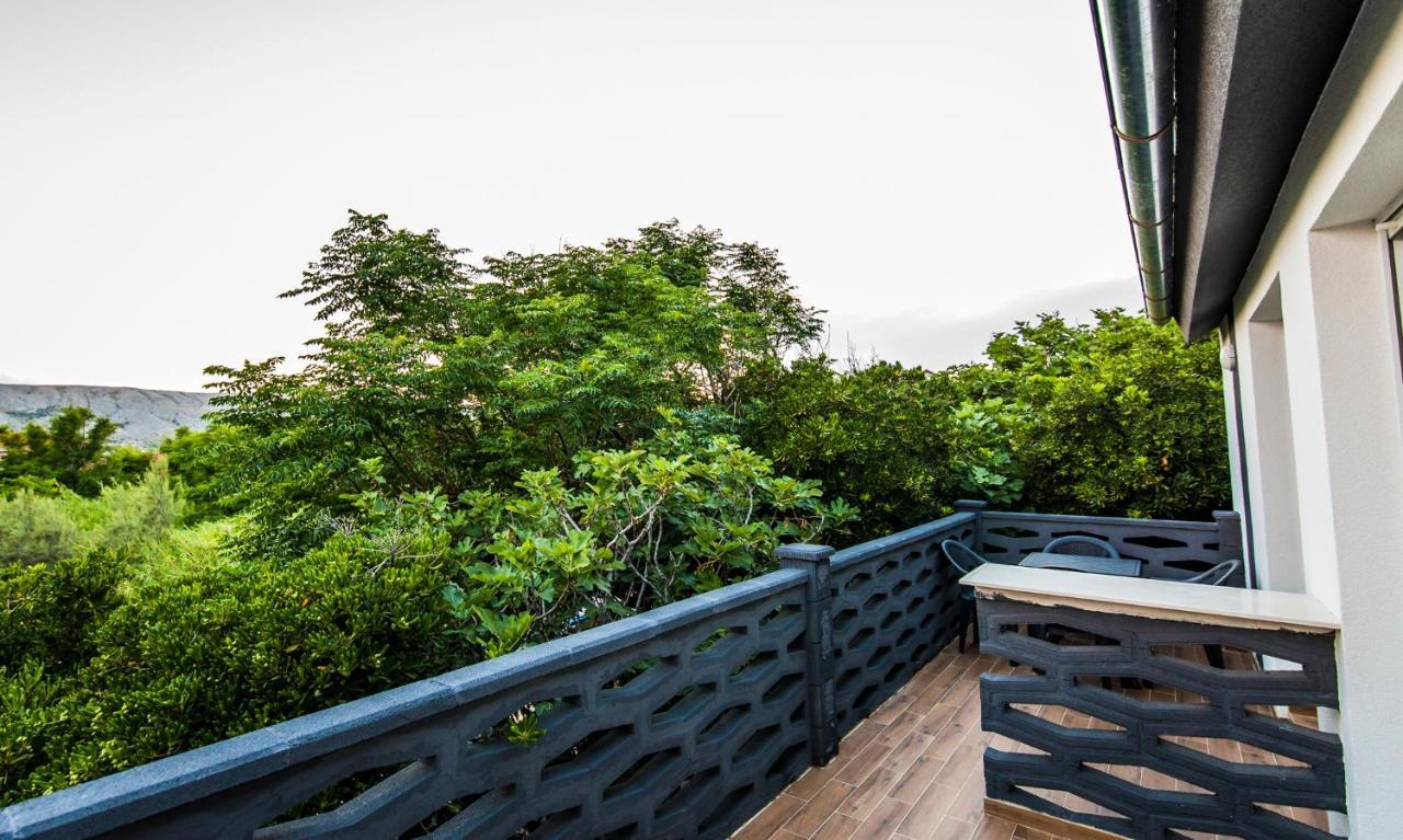 Apartmani Mabele パグ エクステリア 写真